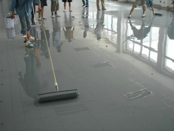 暴雨頻發(fā)地坪施工要如何確保順利進行